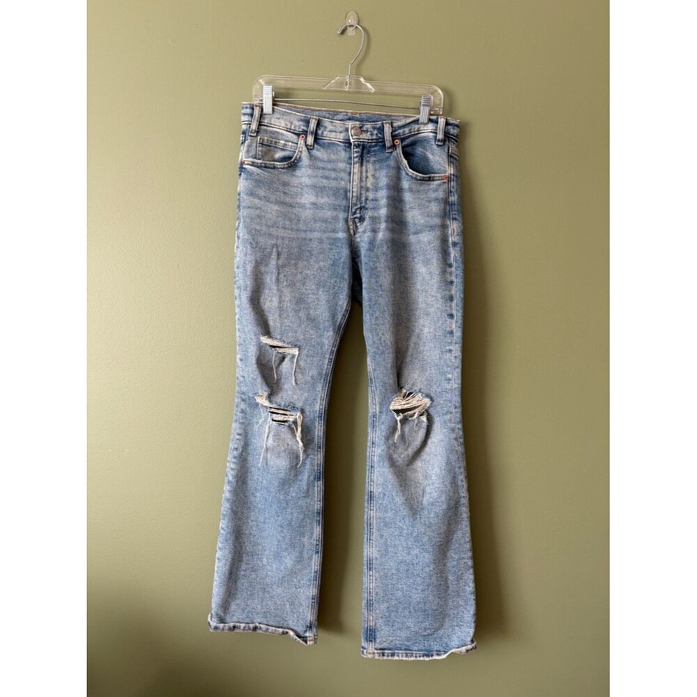 GAP Mid Rise '90s Loose Flare Mid Rise Jeans Light Destroy Sz 28 6R - Picture 4 of 12
